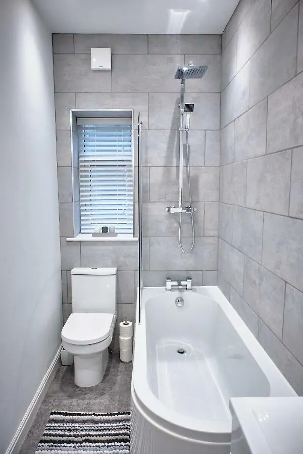 The Townhouse - Simple2Let Serviced Apartments Halifax