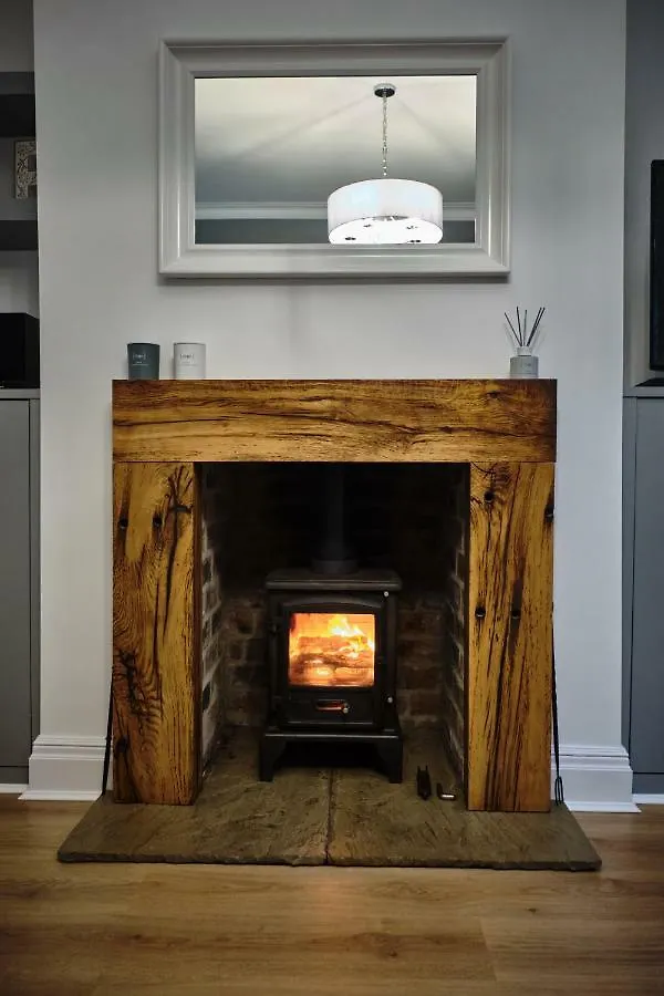 The Townhouse - Simple2Let Serviced Apartments Halifax 0*,